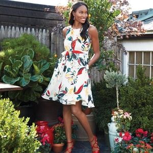 Signature Collection FloralSleeveless Dress